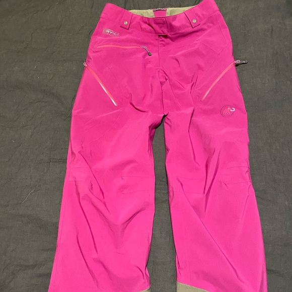 Mammut snow pants. - Picture 1 of 4